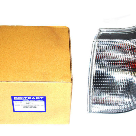 XBD100930 RR P38 LH FRONT CLEAR INDICATOR LAMP ASSY