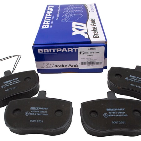 SFP500220 Discovery 1 Brake Pads Front with Sensors