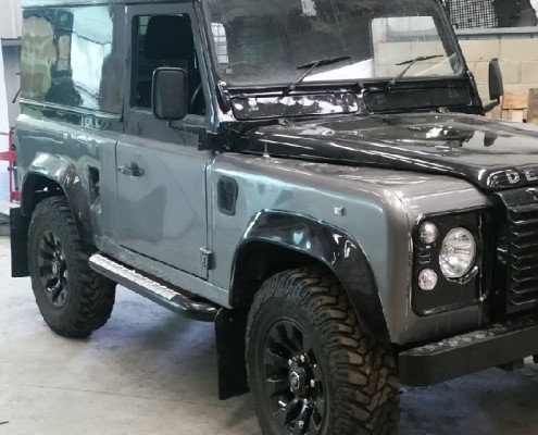 Sawtooth Wheels RIght Hand Side Land Rover Defender.